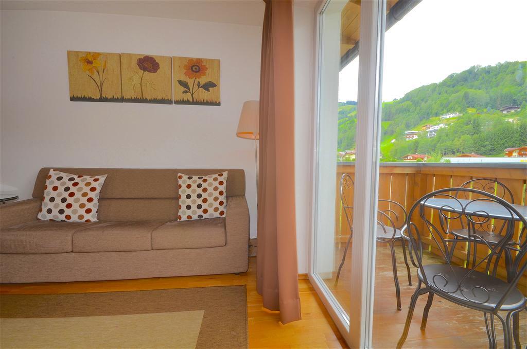 Riccardo By Alpen Apartment